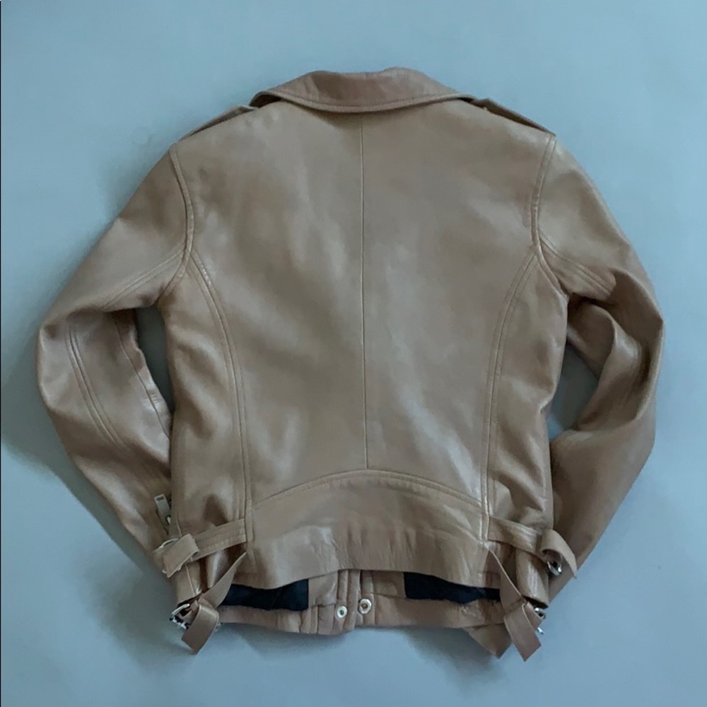 Leather jacket - Picture 4 of 6